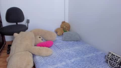 whises lits        online show from 09-27-25, 12:21