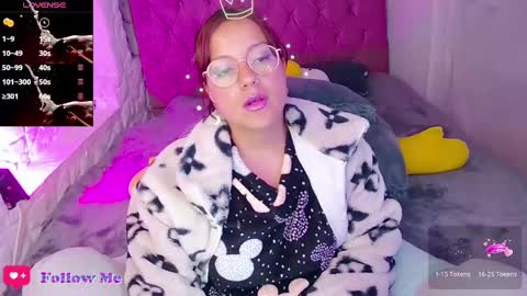 Emma online show from 03-02-25, 03:56