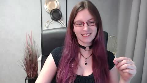 emma online show from 12-29-24, 01:49