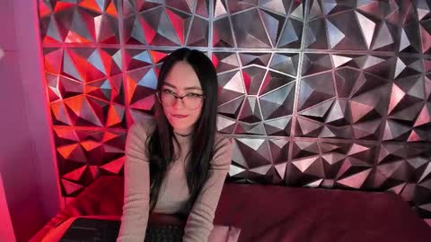 Emma  online show from 11-08-25, 01:44