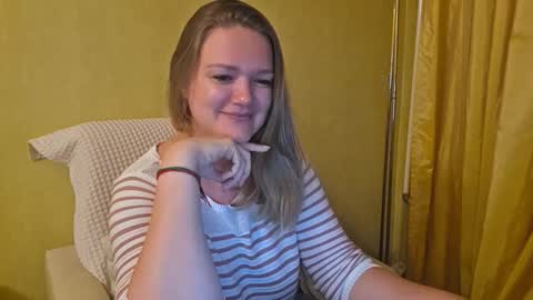 Snapshot of emma_misty_ chatting on 10-07-25, 05:21 emma_misty_ online show from 10-07-25, 05:21