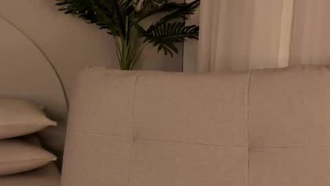 Emma Morgann online show from 11-22-25, 11:09