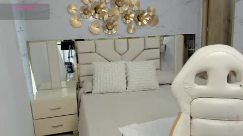 Emma online show from 12-20-24, 06:24