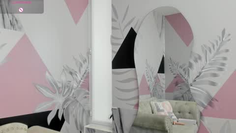 Emma online show from 01-18-25, 06:53