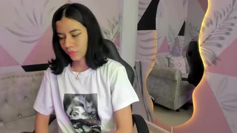 Emma online show from 03-07-25, 06:22