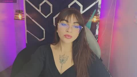 Snapshot of emma_ramone chatting on 05-27-26, 12:57 emma_ramone online show from 05-27-26, 12:57