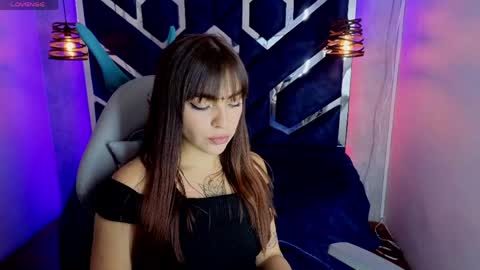Snapshot of emma_ramone chatting on 05-28-26, 12:57 emma_ramone online show from 05-28-26, 12:57