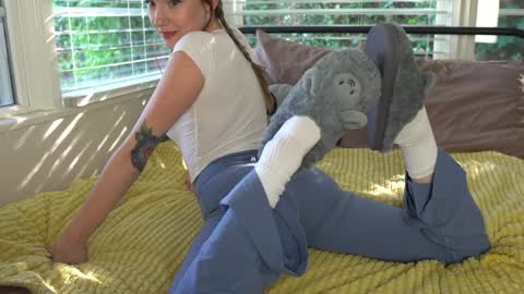 Emma Ruby online show from 01-08-26, 05:59