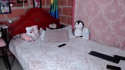 emma online show from 11-29-25, 02:47