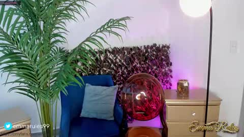 Snapshot of emma_rules99 chatting on 02-26-25, 02:14 Emma online show from 02-26-25, 02:14