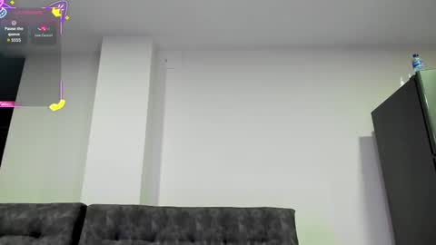 Emma online show from 09-10-25, 02:44