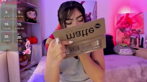 Snapshot of emma_soffia_ chatting on 11-13-25, 06:07 EMMA online show from 11-13-25, 06:07