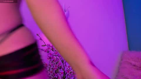 Snapshot of emma_soffia_ chatting on 12-02-25, 11:45 EMMA online show from 12-02-25, 11:45