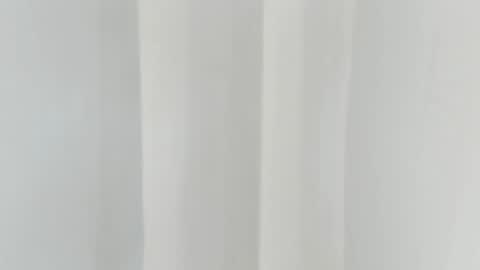 Snapshot of emma_torres__ chatting on 06-02-26, 12:18 Ema online show from 06-02-26, 12:18