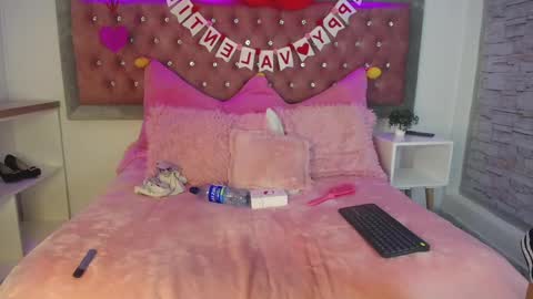 neko  online show from 02-09-25, 08:45