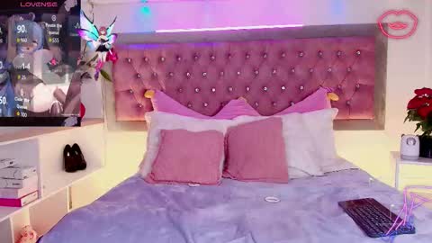 neko  online show from 12-04-25, 10:07