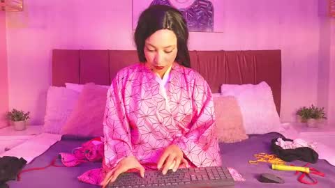 Emma online show from 04-01-26, 08:17