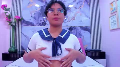 Snapshot of emmaa_lex chatting on 10-09-25, 02:53 Emma online show from 10-09-25, 02:53