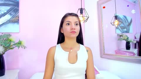 Emma  online show from 11-18-25, 09:08