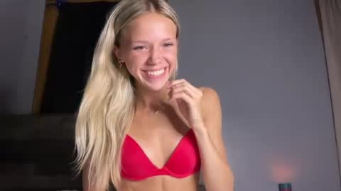 Emma Bennett online show from 07-02-26, 02:44