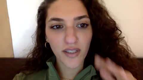 Emma online show from 01-20-25, 09:01