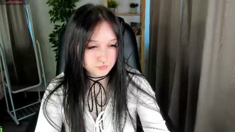 Snapshot of emmablissa chatting on 06-21-26, 12:57 emmablissa online show from 06-21-26, 12:57