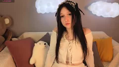 Snapshot of emmablissa chatting on 06-25-26, 01:16 emmablissa online show from 06-25-26, 01:16