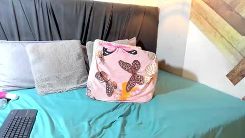 Emma Brant online show from 03-08-26, 02:04