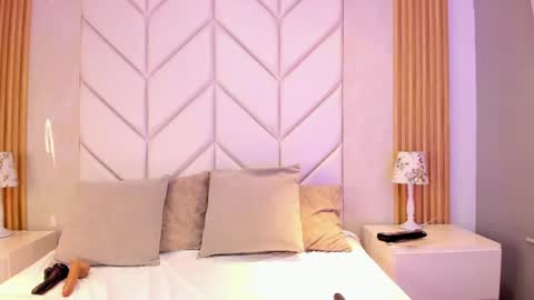 EmmaBrantt  online show from 07-29-26, 04:32