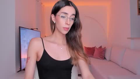 Emma voger online show from 09-12-25, 02:11