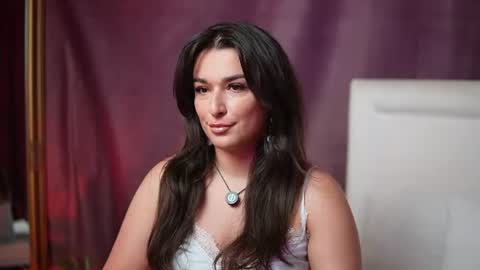  Emma  online show from 07-13-26, 08:00