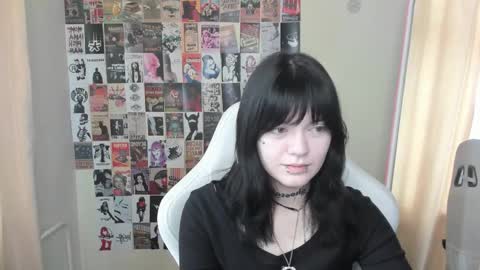 Emma online show from 02-08-26, 05:44