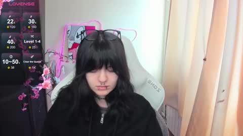 Emma online show from 02-25-26, 04:22