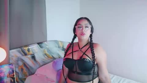 Snapshot of emmadembers chatting on 12-03-25, 09:13 emmadembers online show from 12-03-25, 09:13