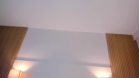 emmaespencer  online show from 04-08-26, 11:10