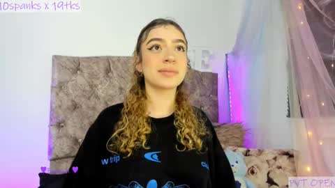 Emms  Drive me crazy with your love online show from 12-16-25, 10:04