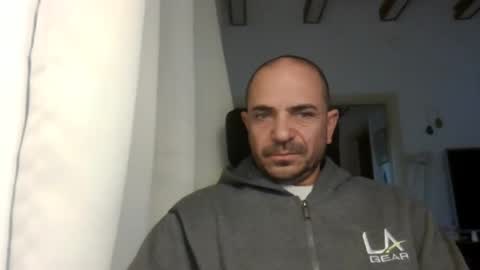 Snapshot of emmagold123 chatting on 02-18-25, 04:48 Ariel online show from 02-18-25, 04:48