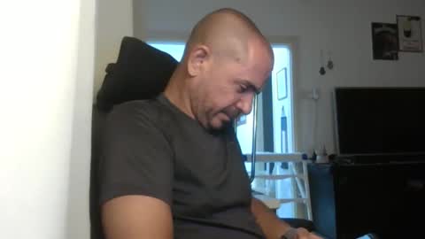 Snapshot of emmagold123 chatting on 09-28-25, 08:58 Ariel online show from 09-28-25, 08:58