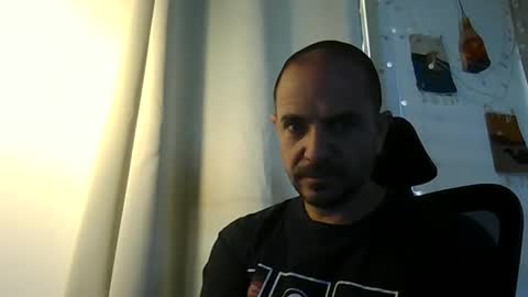 Ariel online show from 05-31-26, 05:59