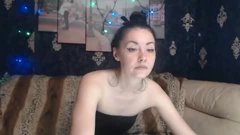 EmmaGoldX online show from 02-17-25, 12:16