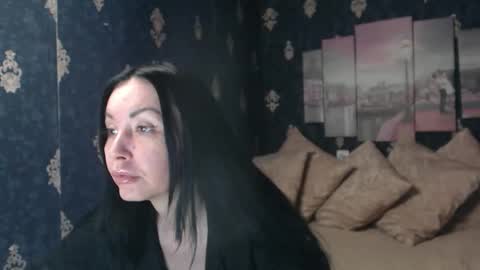 EmmaGoldX online show from 01-06-26, 06:50