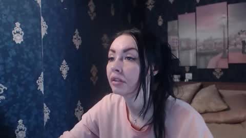 EmmaGoldX online show from 02-03-26, 06:40