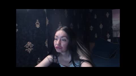 EmmaGoldX online show from 04-17-26, 01:47