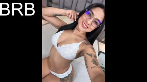 EMMA HILL online show from 01-23-25, 01:19