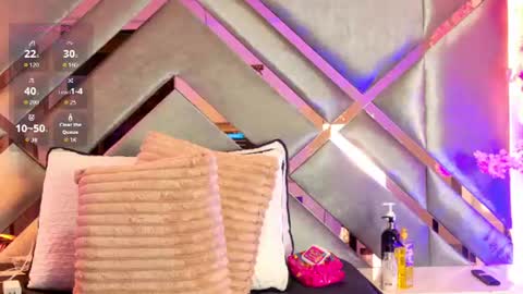 emmalove01 online show from 07-18-26, 03:00