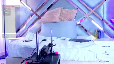 emmalove01 online show from 07-26-26, 02:42