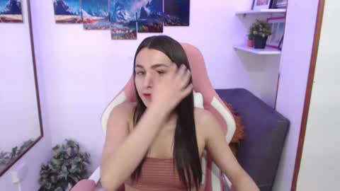 Emma  online show from 03-07-25, 11:27