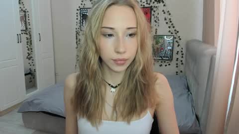 Emma online show from 04-01-26, 11:33