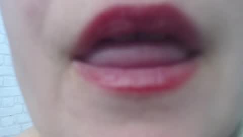 emmasquirt69 online show from 02-15-25, 12:48