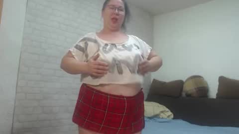 emmasquirt69 online show from 02-16-26, 08:27